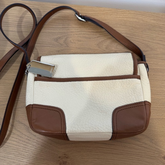 COACH Hadley Field Pebbled Leather Crossbody - Picture 7 of 16